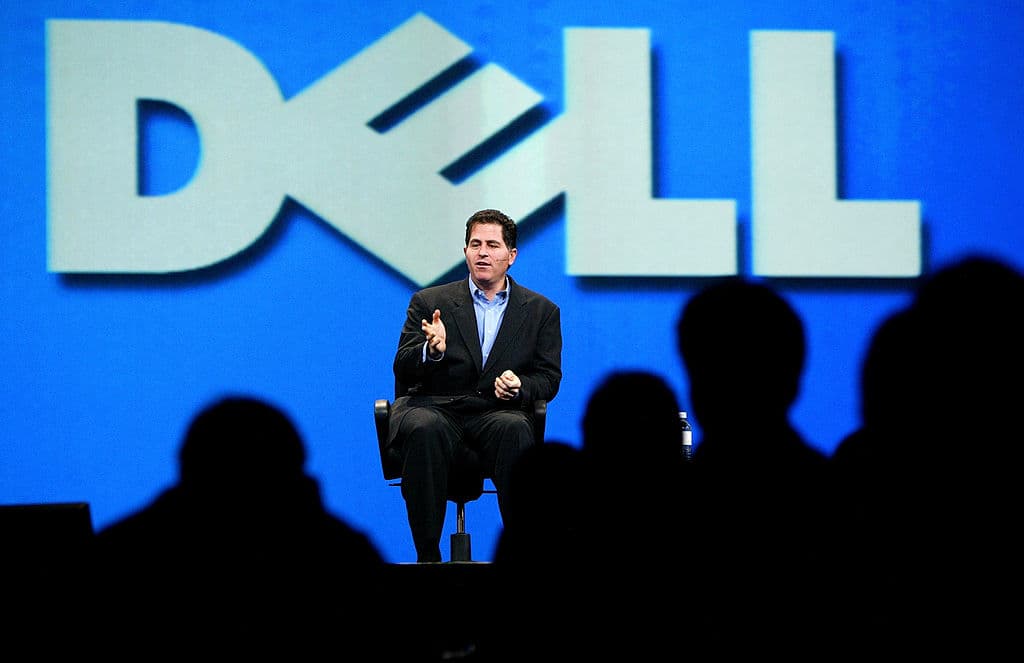 Le azioni di Dell e Hp crollano del 12%. Il patrimonio di Michael Dell cala di 7 miliardi in un giorno