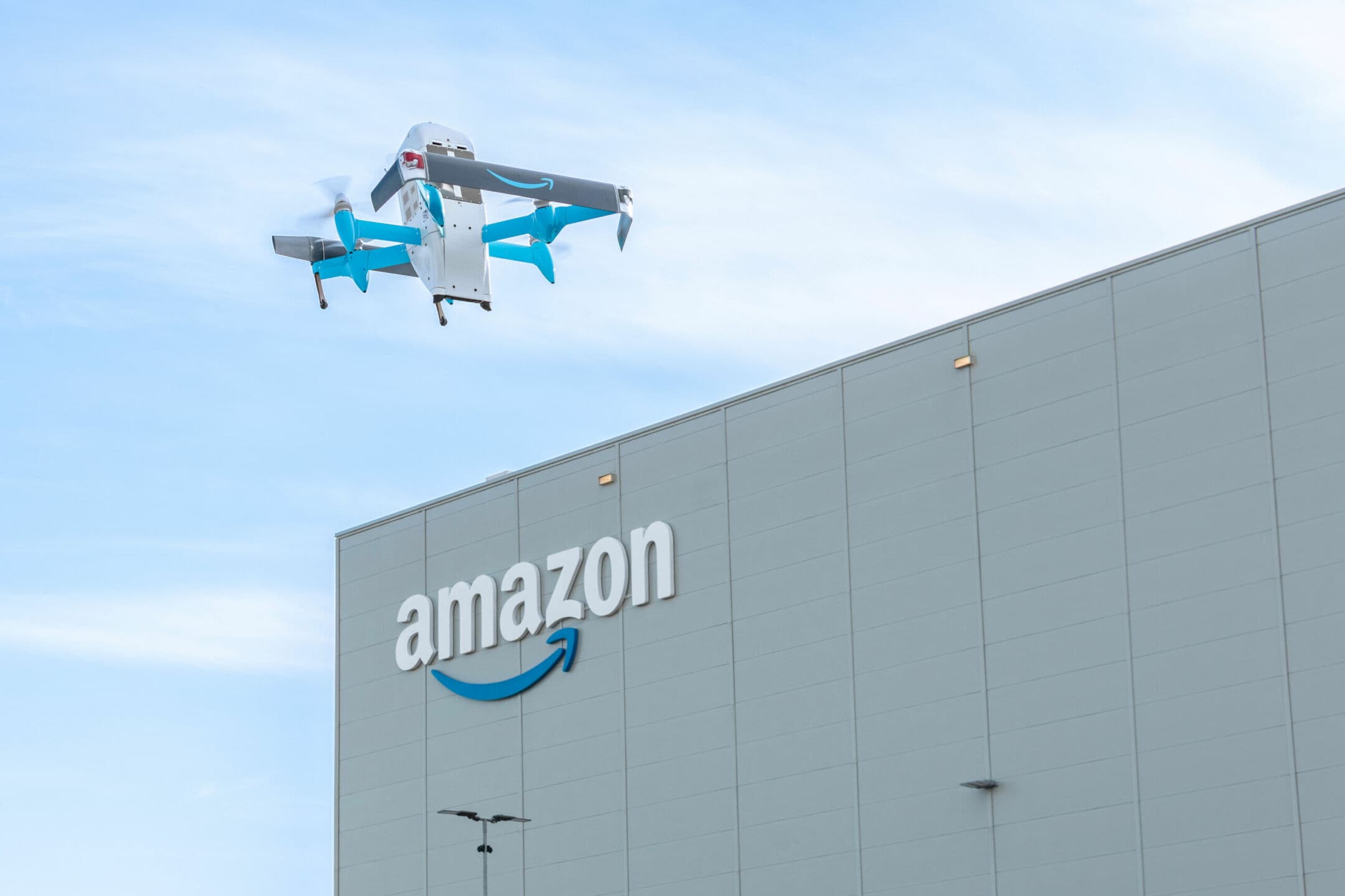 In Abruzzo il primo volo dei droni per le consegne di Amazon