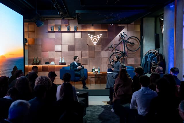 CUPRA Garage Milano e Forbes presentano THE NEXT MOVES: Unconventional Thinking Quando tradizione e digitale riscrivono le regole del futuro