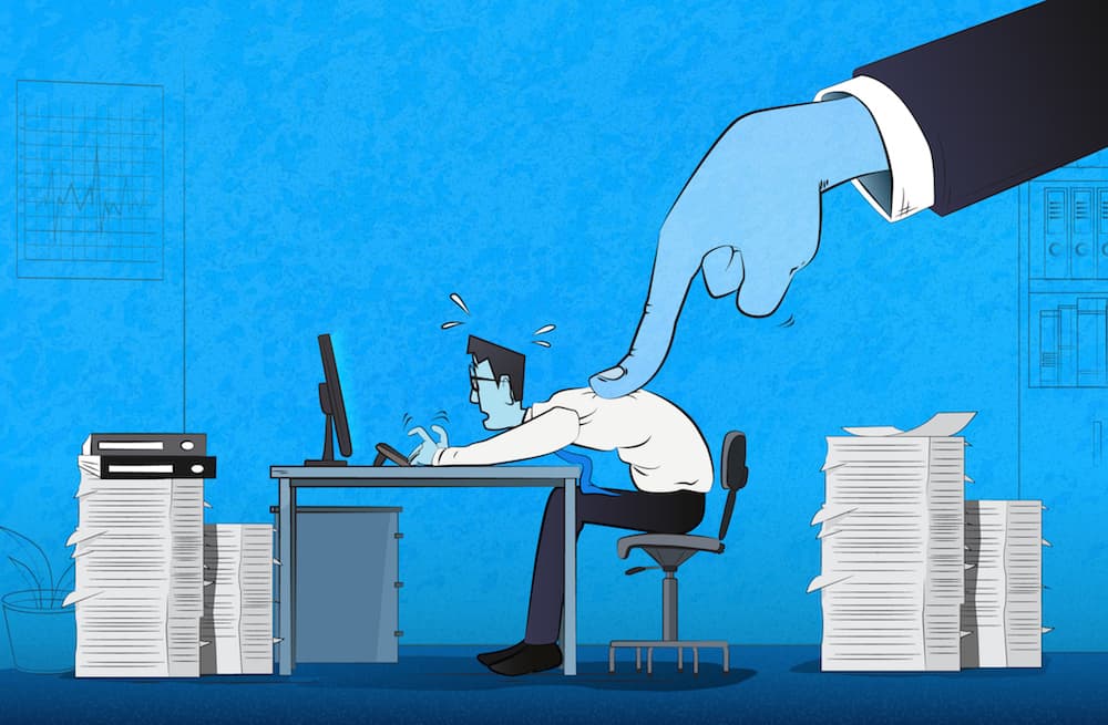 Lavoratori italiani troppo stressati: rischio burn-out per un dipendente su tre