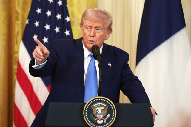Trump frena sul cambio di regime in Iran: “Sarebbe solo un caos”