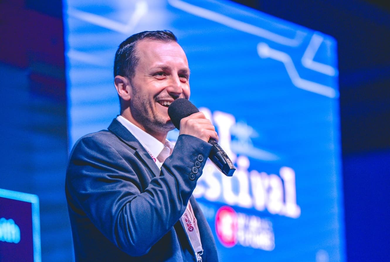Né euforia, né terrore: come vivere la rivoluzione dell’IA secondo Walter Riviera di Intel