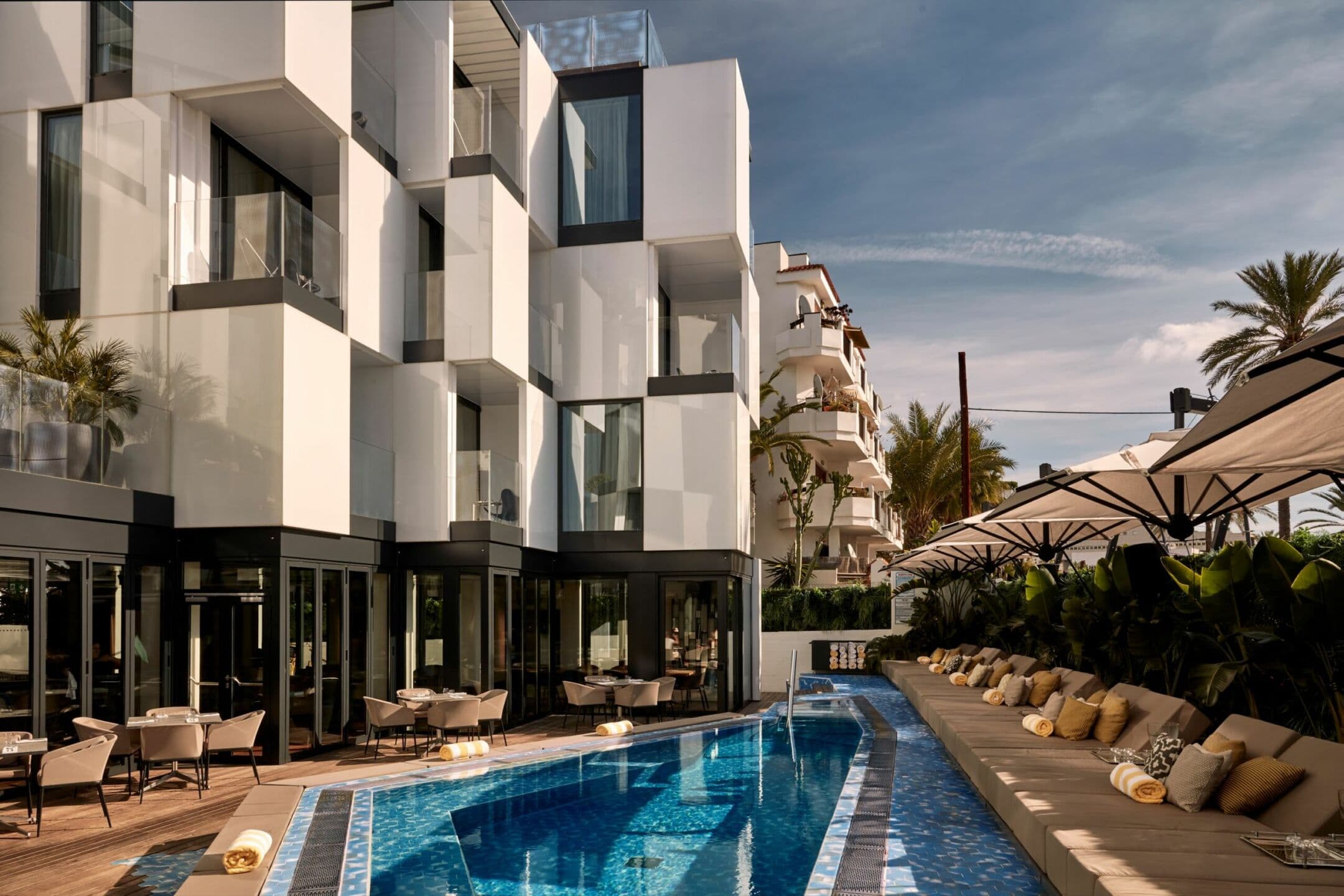 NH Collection Hotels & Resorts festeggia i dieci anni con due nuove aperture a Palermo e Ibiza