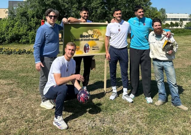 Il Bologna Fc lancia BeeFC: sport, apicoltura e tecnologia insieme per un nuovo impatto sociale