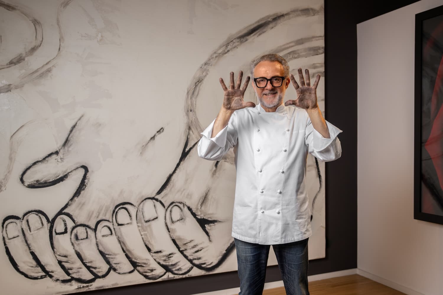L’Osteria Francescana, l’arte contemporanea e il ruolo sociale dello chef: Massimo Bottura si racconta