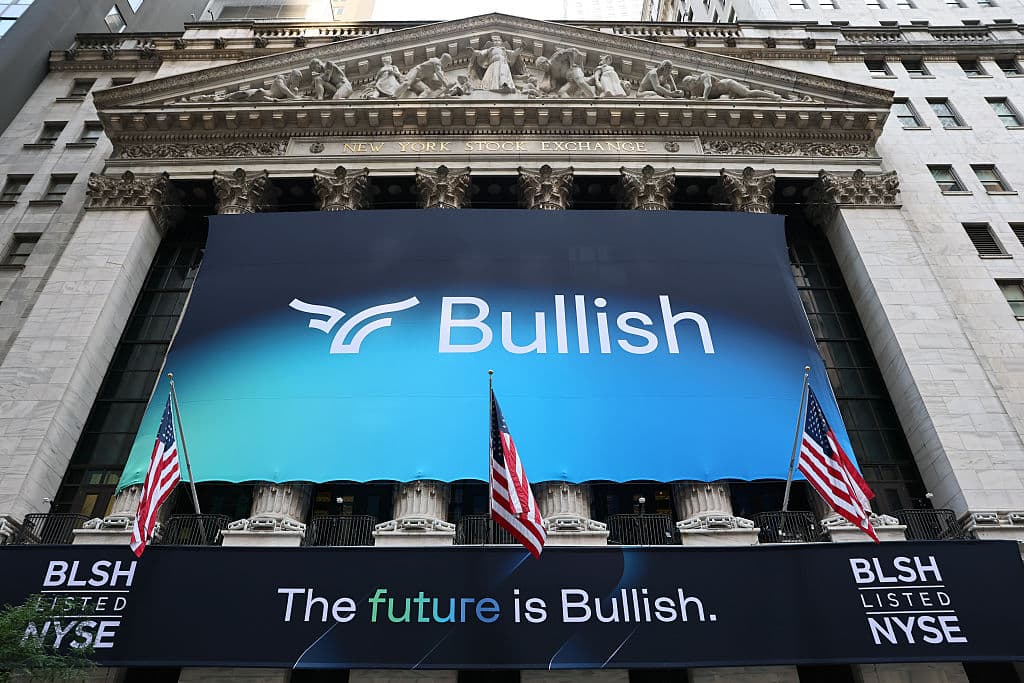 Bullish vola al debutto in Borsa: +160% per l'exchange di criptovalute sostenuto da Peter Thiel