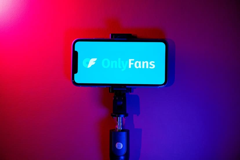 Dietro le quinte della corsa all’acquisizione di OnlyFans: conti record, tabù e rischi reputazionali