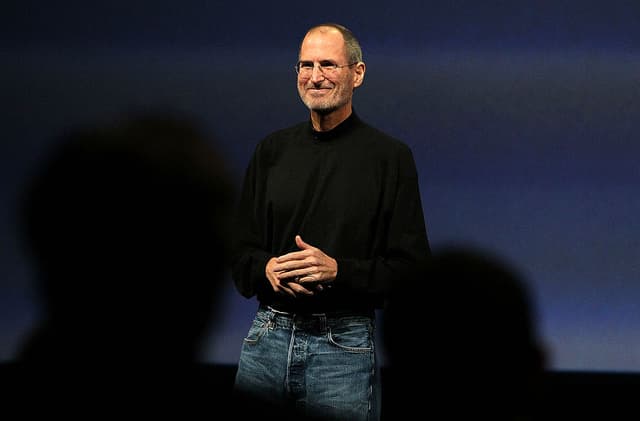 Il figlio di Steve Jobs ha raccolto 200 milioni di dollari per la sua società di venture capital focalizzata sull’oncologia