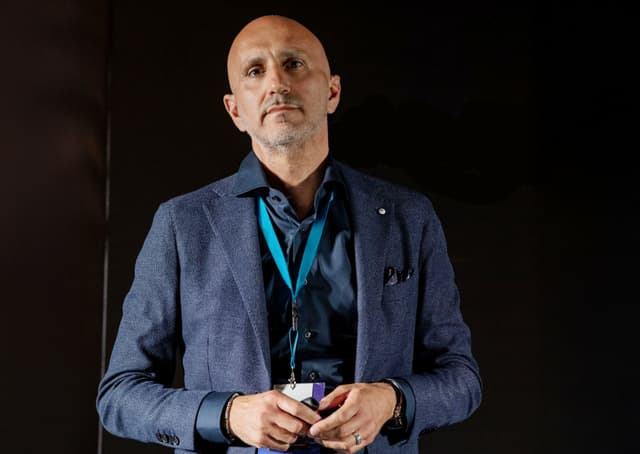 Quando la tecnologia incontra il metodo: i 25 anni di Longwave