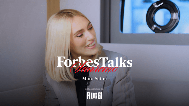 Determinazione, amore e musica: Mara Sattei si racconta senza filtri a Forbes Italia