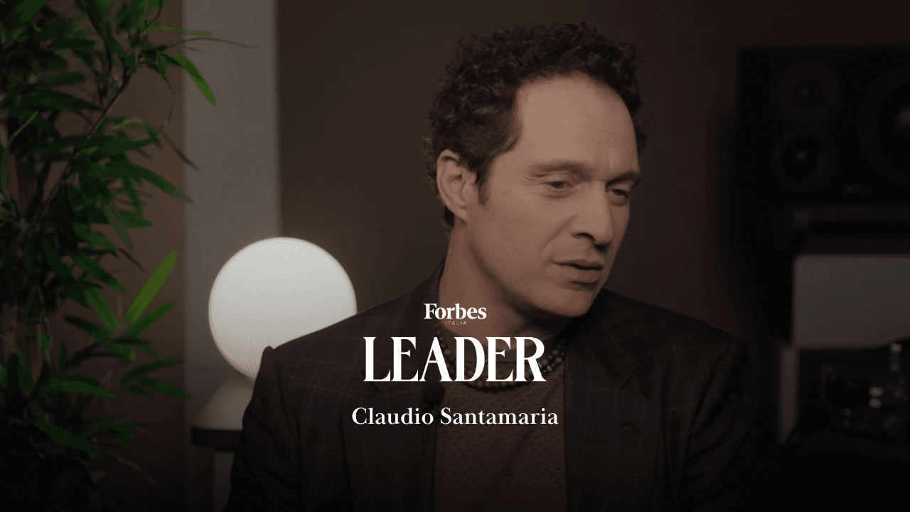 Claudio Santamaria: “Il vero successo è poter scegliere”. Nuovi film, metodo e visione dell’attore italiano