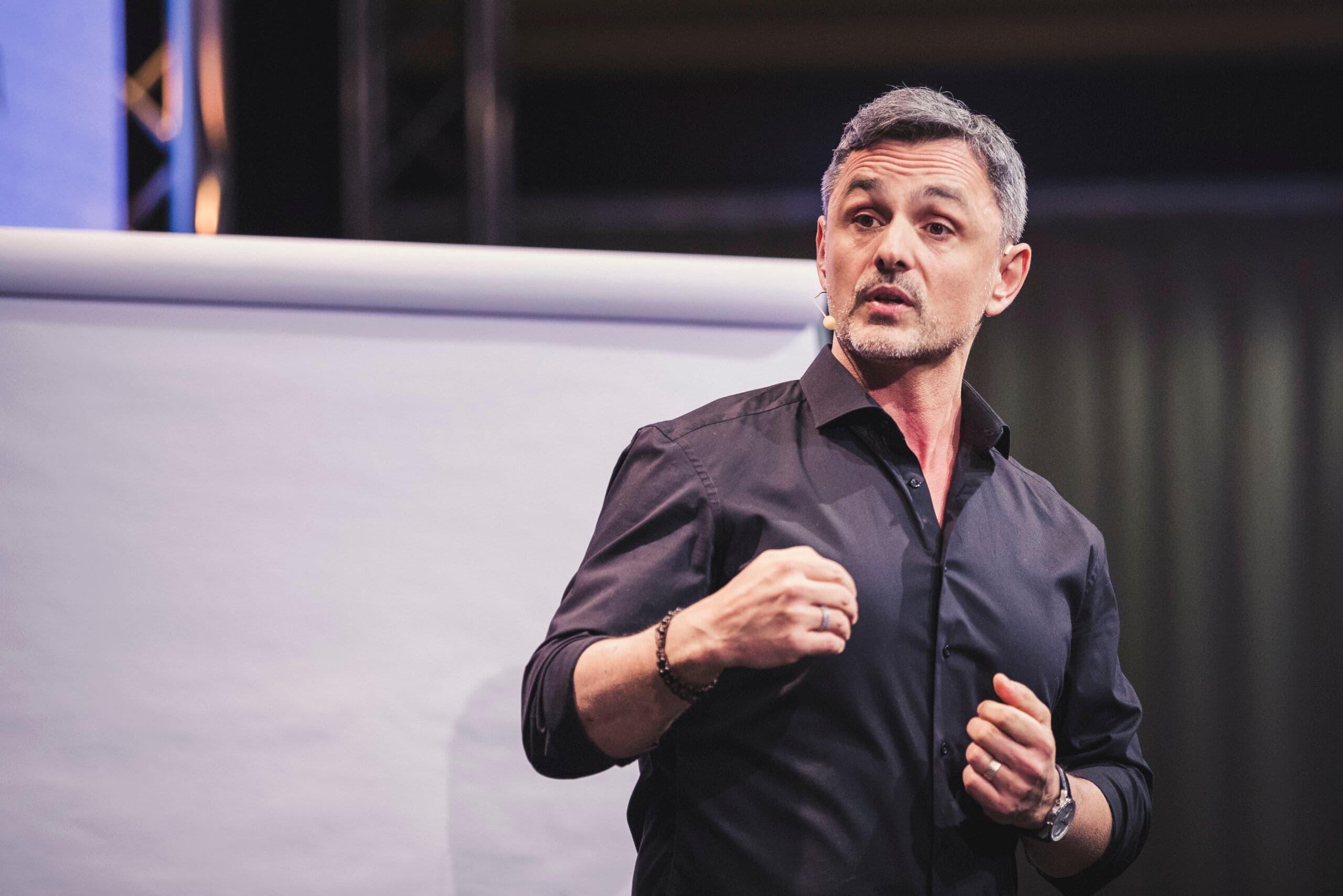 Vivere meglio, non per sempre: la longevità secondo l'ex medico degli astronauti