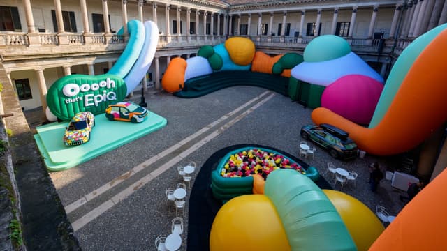 Škoda Auto con Gattinoni Events vince il Fuorisalone Award 2026 come miglior installazione con “Ooooh, that’s EpiQ!”