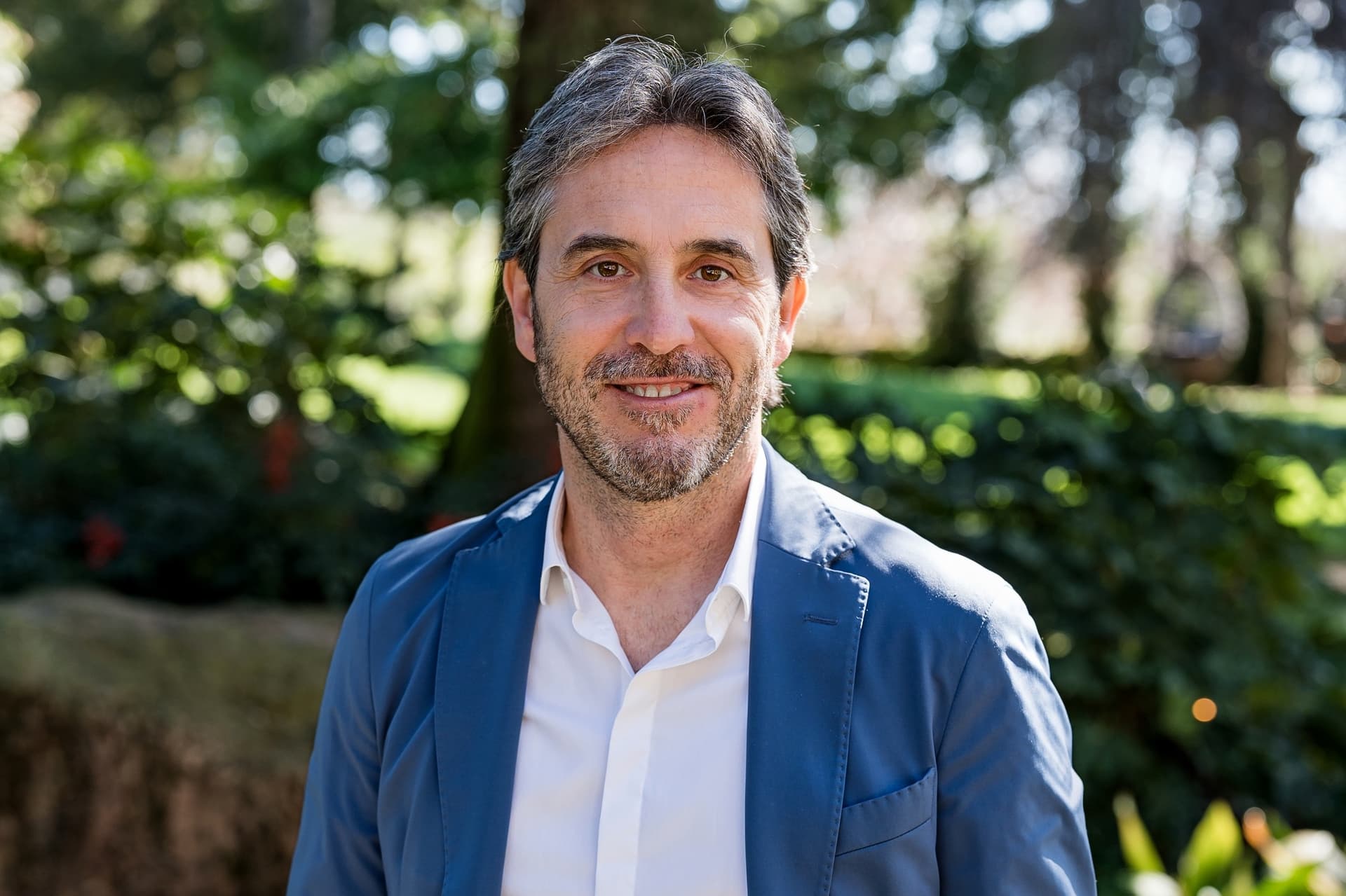 Cloud ibrido e governance per la sovranità digitale: così Red Hat accelera l’IA open source in Italia