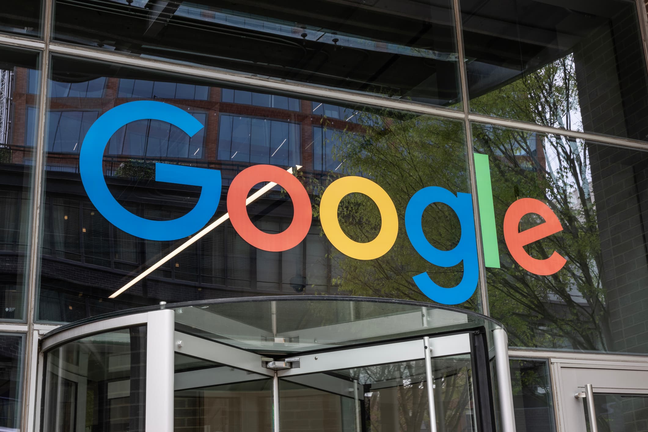 Google e SpaceX collaboreranno in un progetto di data center orbitale