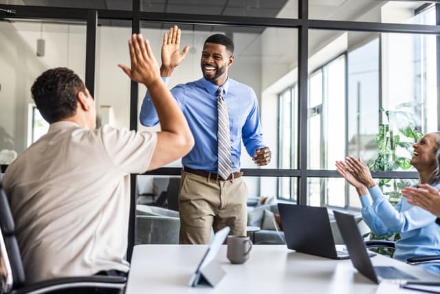 Mercato del lavoro più rapido: oggi bastano circa 4 mesi per trovare un nuovo impiego