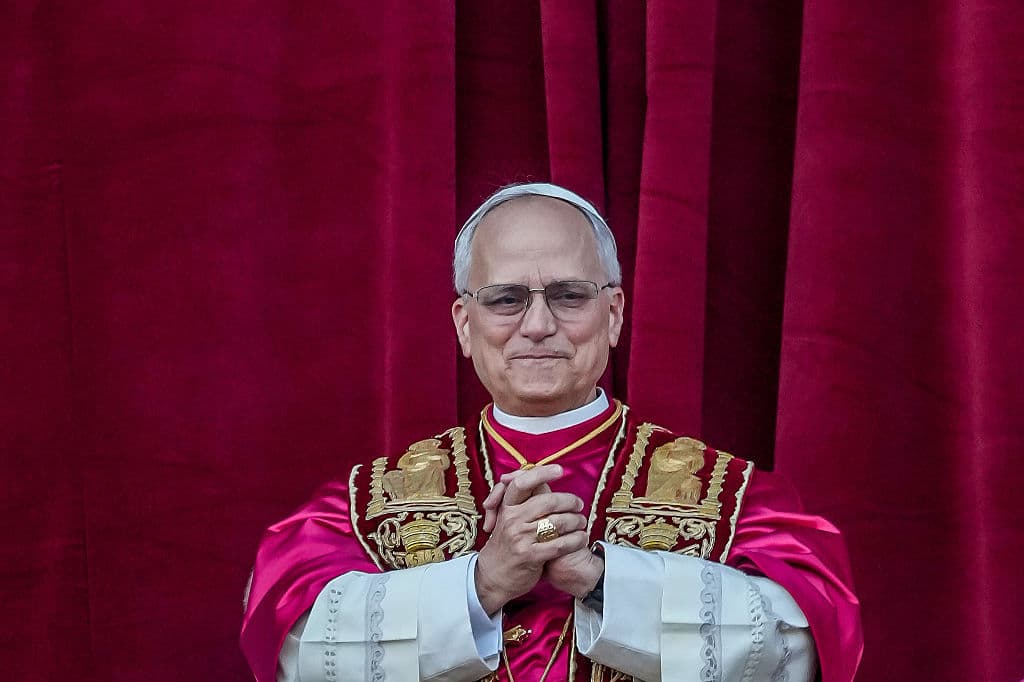 Papa Leone XIV chiede la regolamentazione dell'IA e la tutela della dignità dei lavoratori