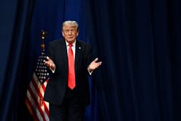 Chi ha guadagnato dai post di Trump sulla guerra con l’Iran? Il Dipartimento di Giustizia starebbe indagando
