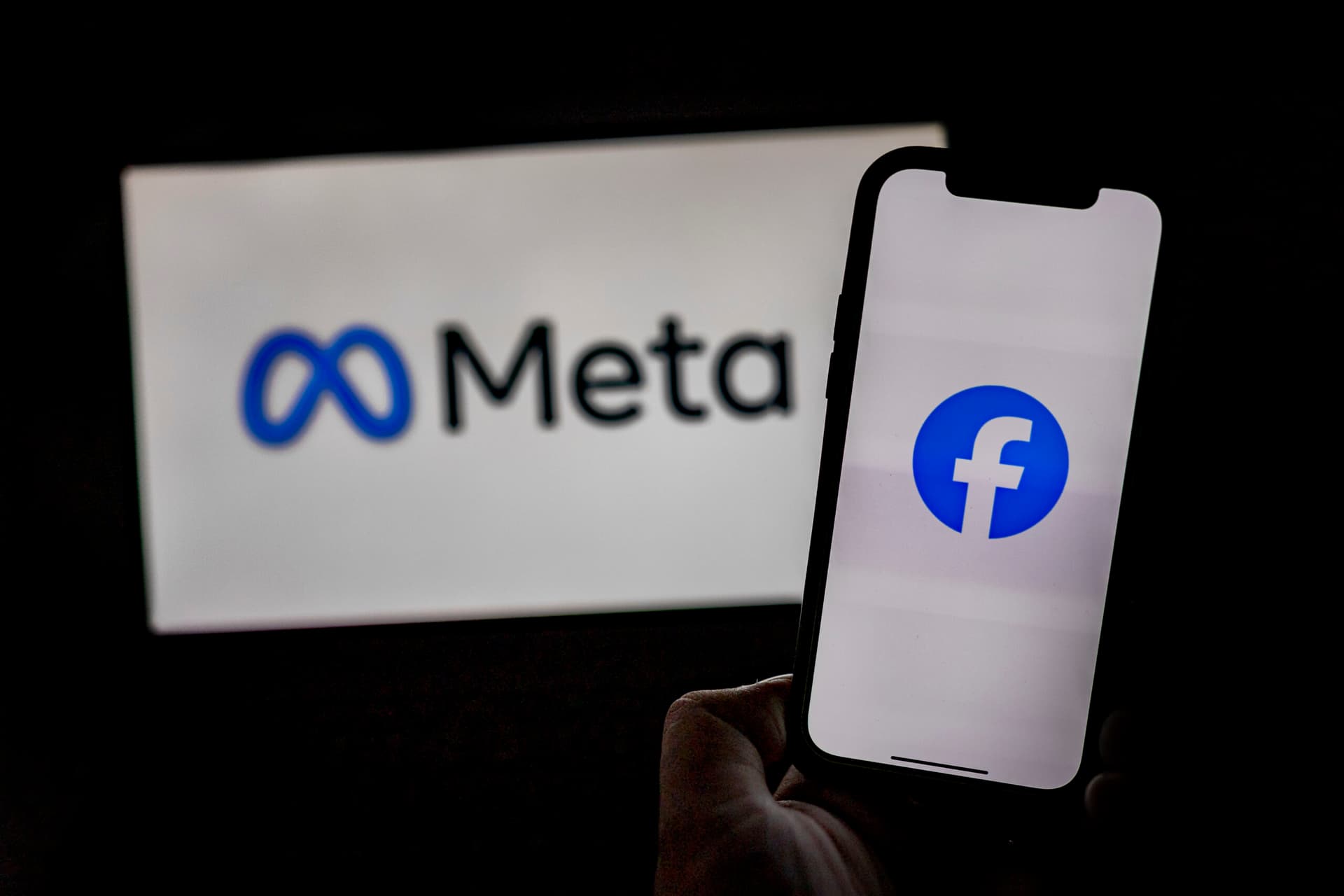 Meta chiude la causa negli Usa sulla dipendenza dei minori dai social: patteggiamento da 16,7 miliardi di dollari