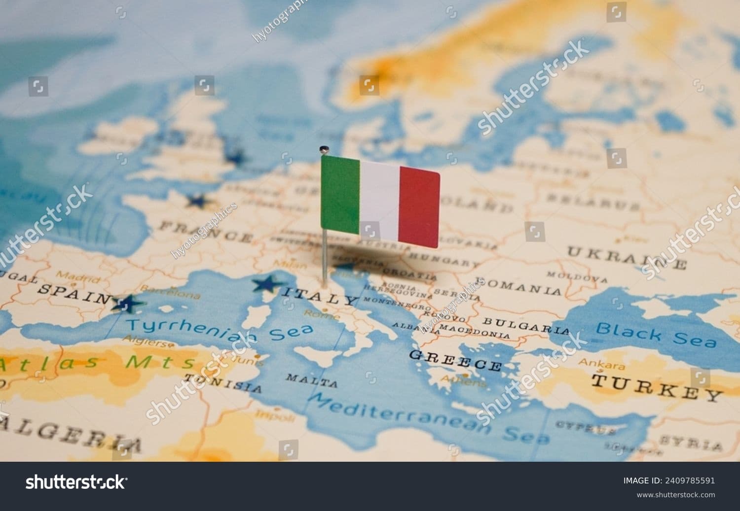 AI Reputation Index, l’Italia torna sopra quota 70: banche e sport rilanciano la fiducia