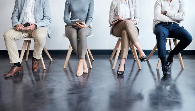 Usare ChatGPT per trovare lavoro? Gli esperti spiegano quando l’IA aiuta e quando può penalizzare