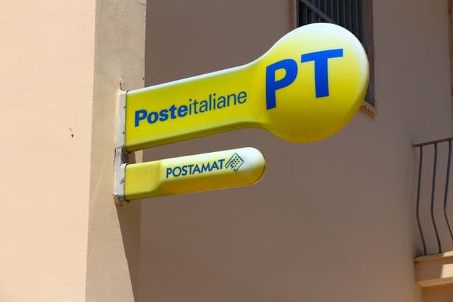 Poste rilancia su Tim, la nuova offerta con più cash. Cosa cambia per gli azionisti e cosa dicono gli esperti