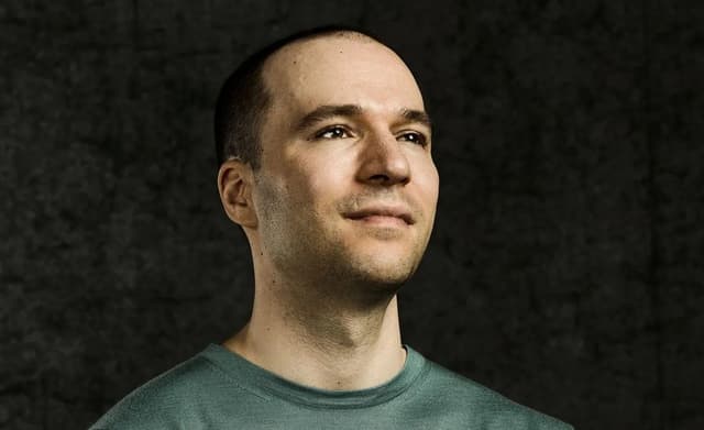 Chi è Greg Brockman, il cofondatore di OpenAI diventato più ricco di Sam Altman