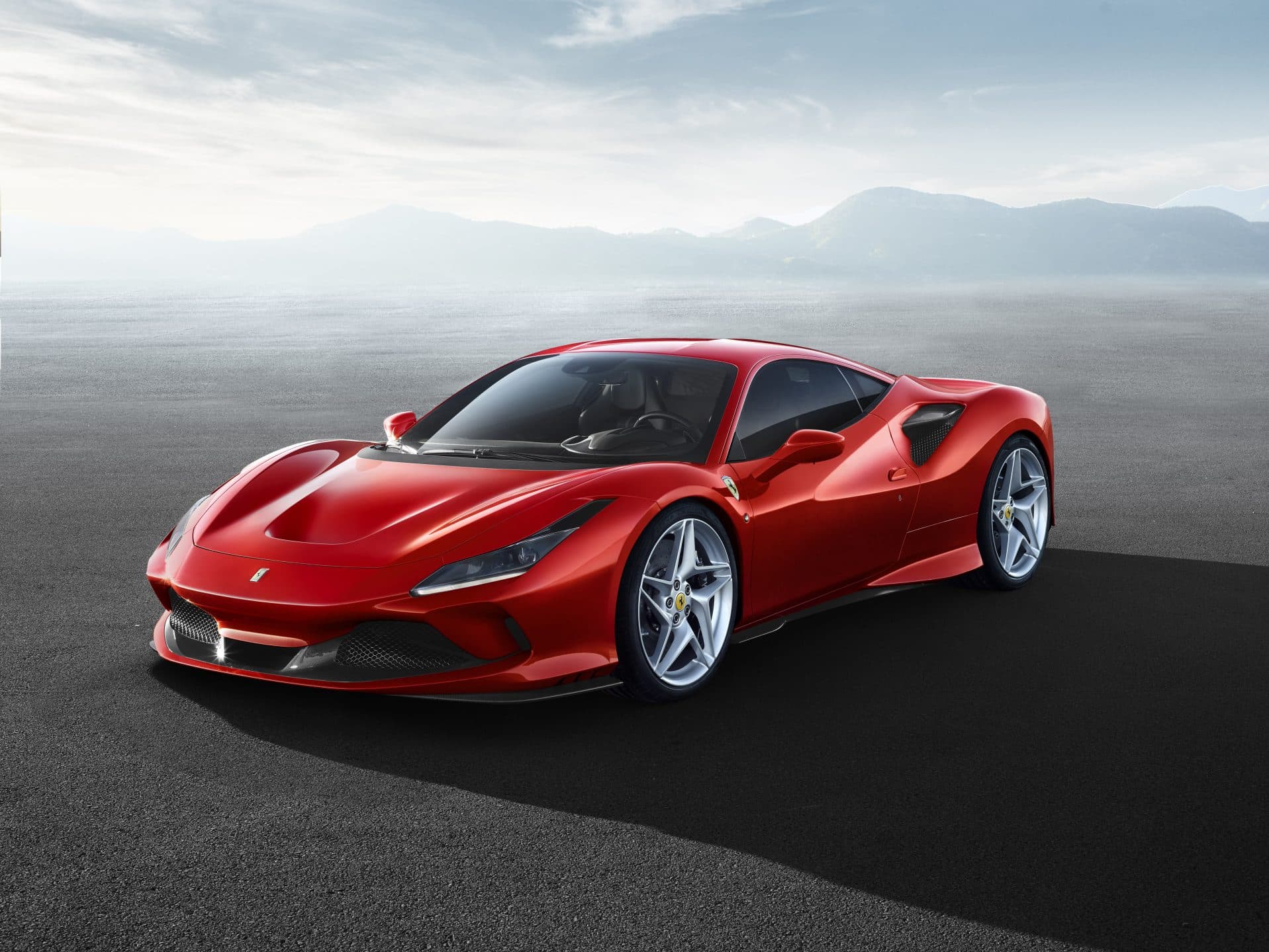 Ferrari F8 Tributo: le immagini della nuova supersportiva di Maranello