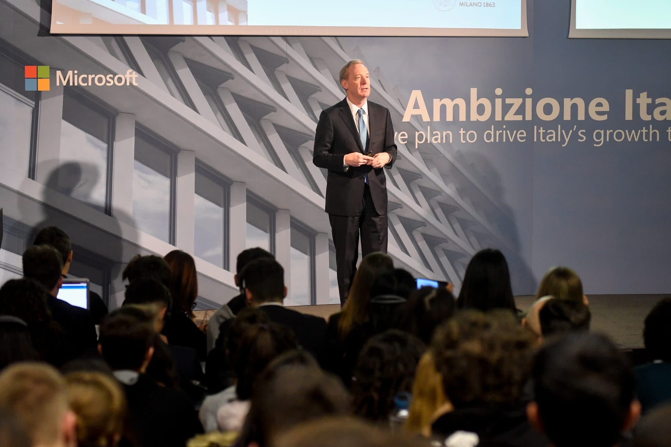 Il presidente di Microsoft: "Chi lavora con l’empatia non dovrà temere l’intelligenza artificiale"