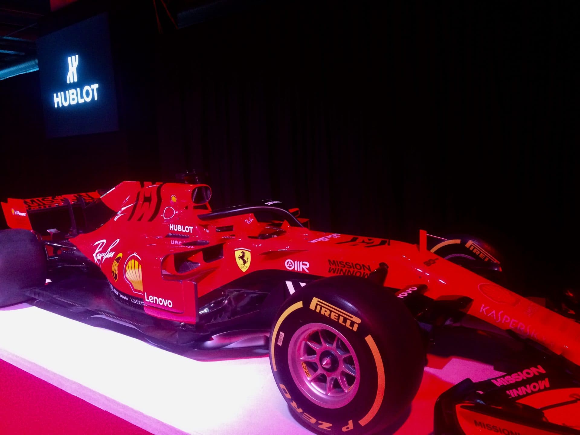 A Baselworld 2019 Hublot festeggia i 90 anni della scuderia Ferrari