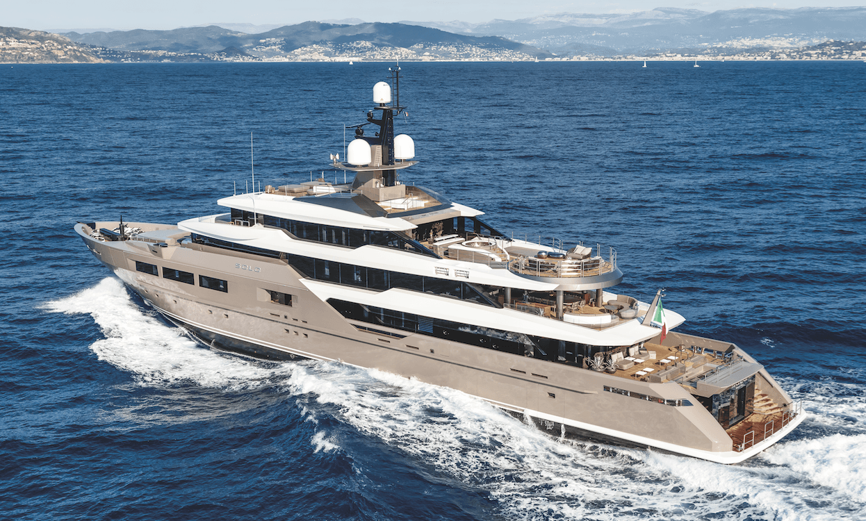 Come è fatto un superyacht nato per essere un pezzo unico