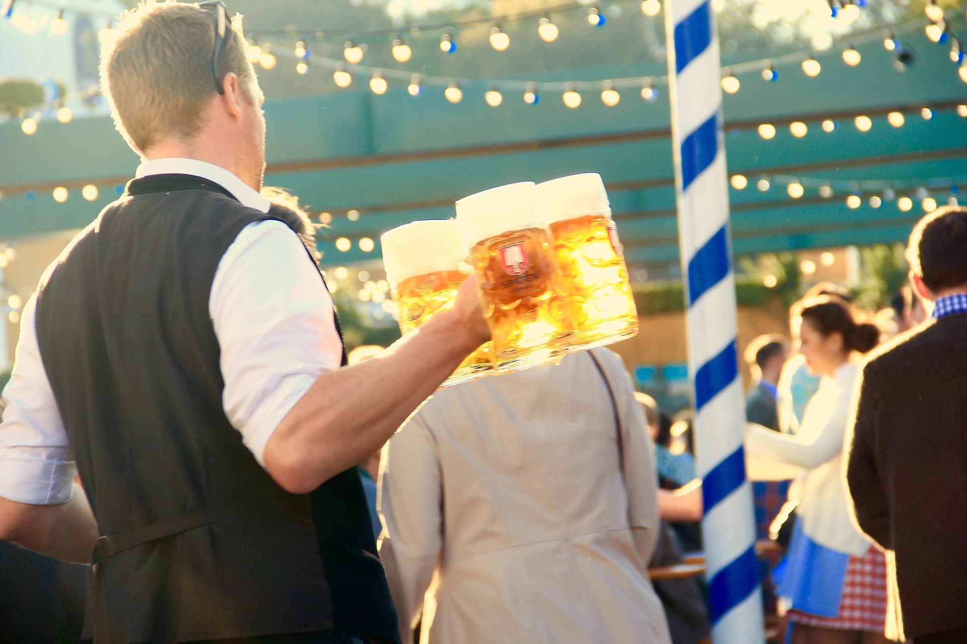 Tutti i numeri che hanno reso l'Oktoberfest un brand globale dal 1810 a oggi