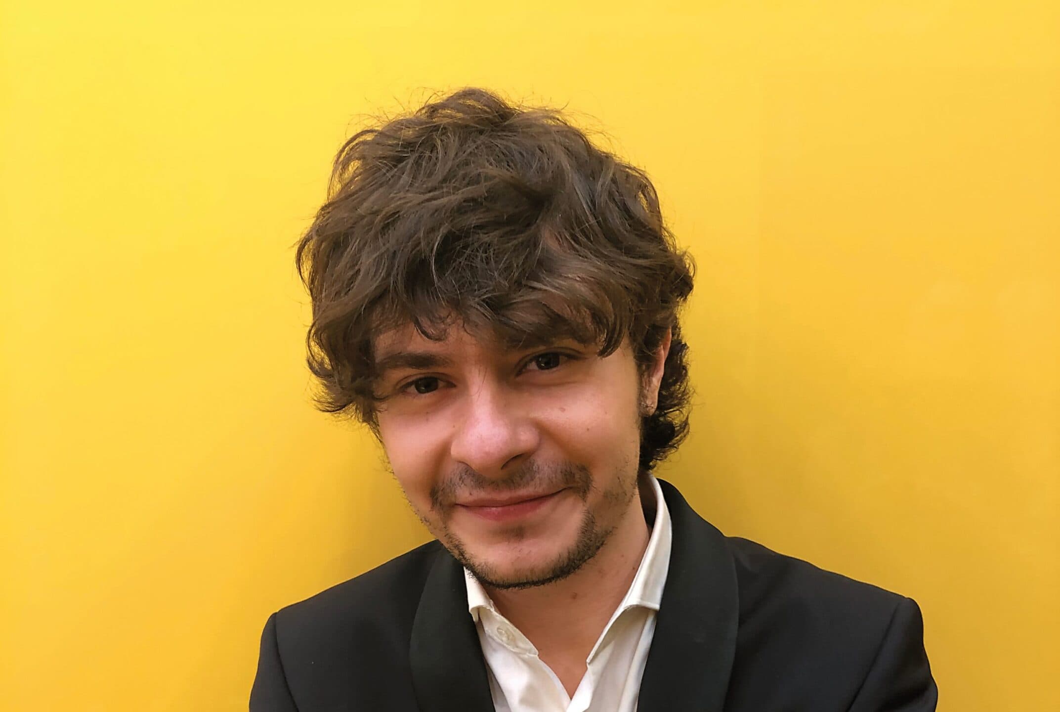 Questo trentenne italiano fa da ponte tra gli investitori e le aziende