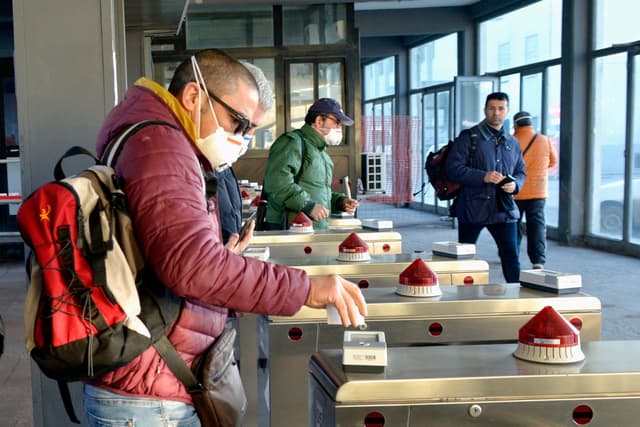 Il paradosso di chi torna al lavoro da lunedì: soprattutto over 50 e residenti al nord