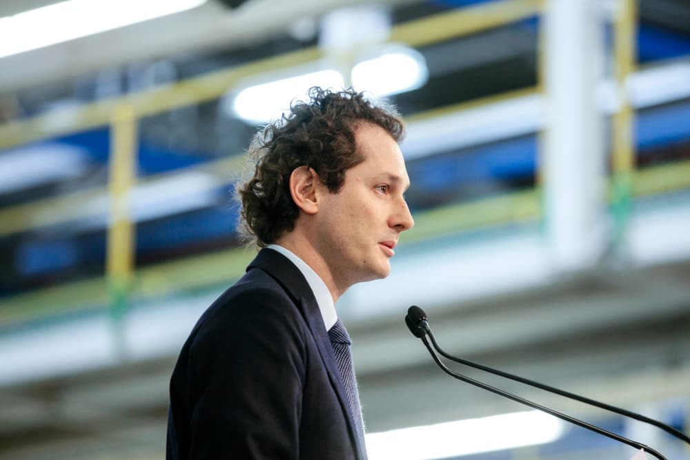 Stellantis: “Non vogliamo vendere Maserati né creare un polo del lusso”