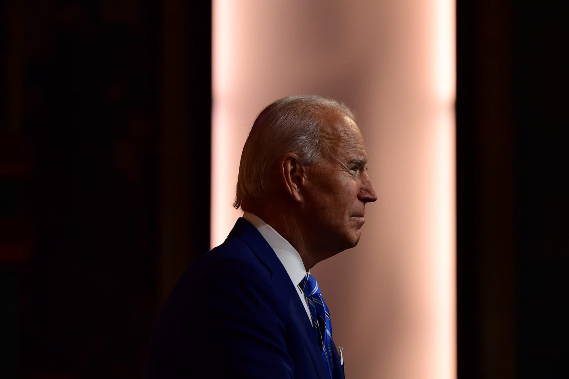 Wall Street positiva dopo il ritiro di Joe Biden. Anche gli indici europei in rialzo