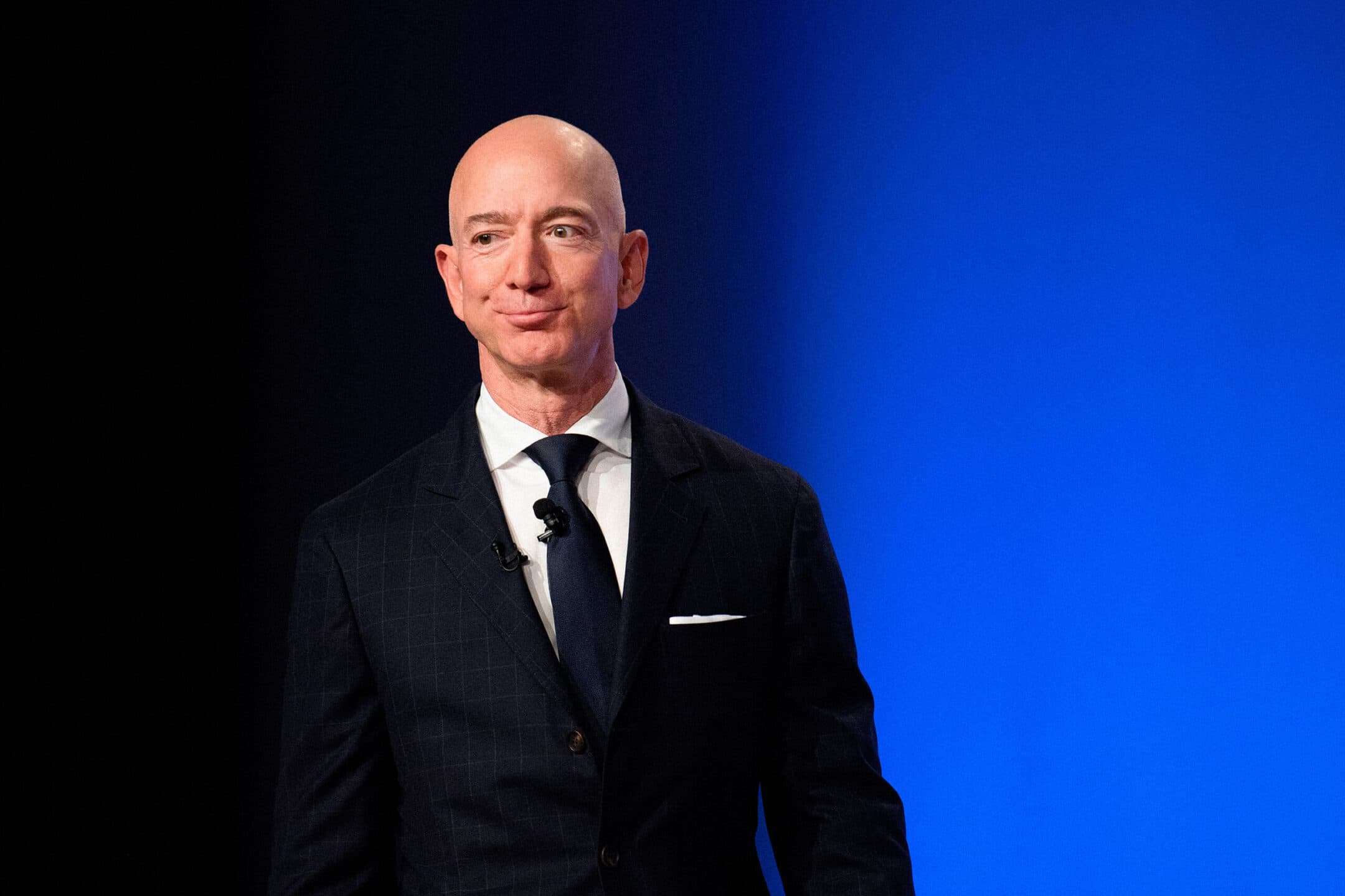 Jeff Bezos supera Adani: è di nuovo la terza persona più ricca al mondo