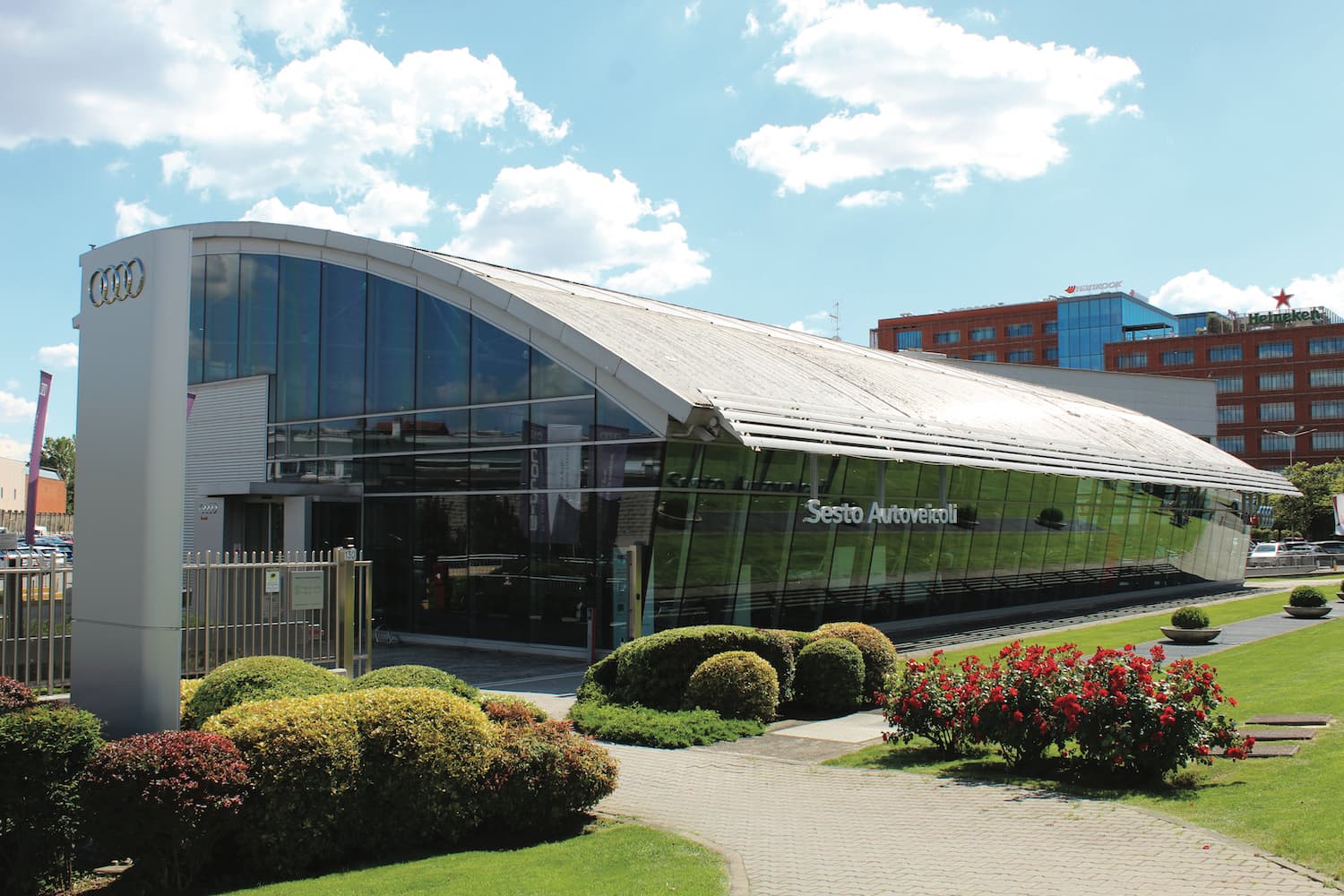 Elena Maria Colombo, la donna che guida un gruppo di concessionarie da 7.500 auto all'anno