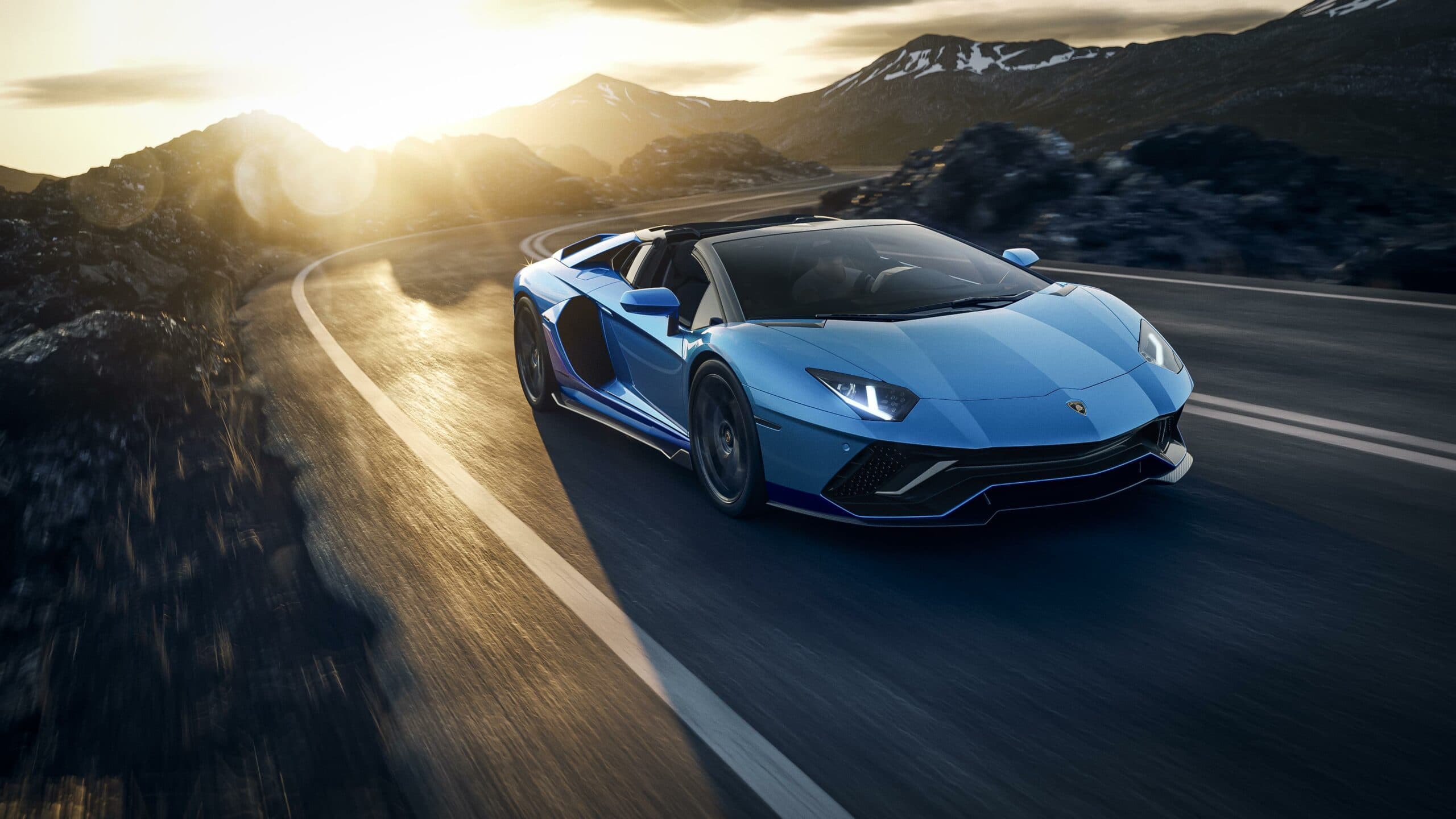 Lamborghini punta all'elettrico e saluta il motore V12 con Ultimae, la versione finale dell'Aventador