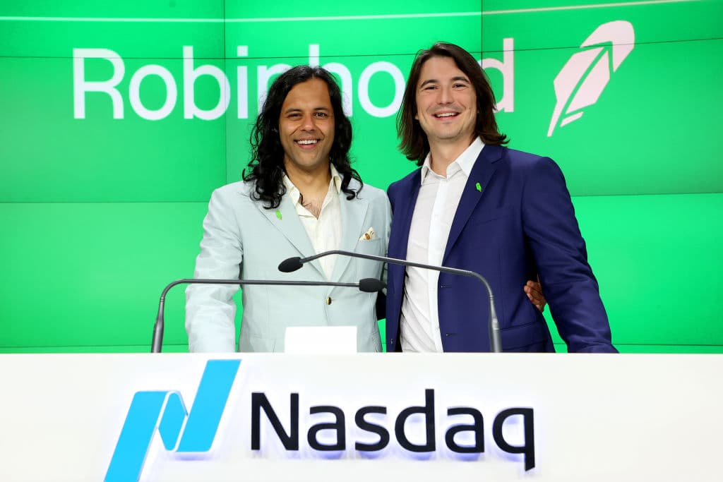 Giornata di Borsa da sogno per Robinhood: fa +24%. E i suoi fondatori guadagnano quasi 1,2 miliardi in due