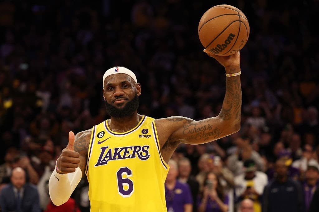 Da LeBron James a Toto Wolff: chi sono i nuovi miliardari dello sport