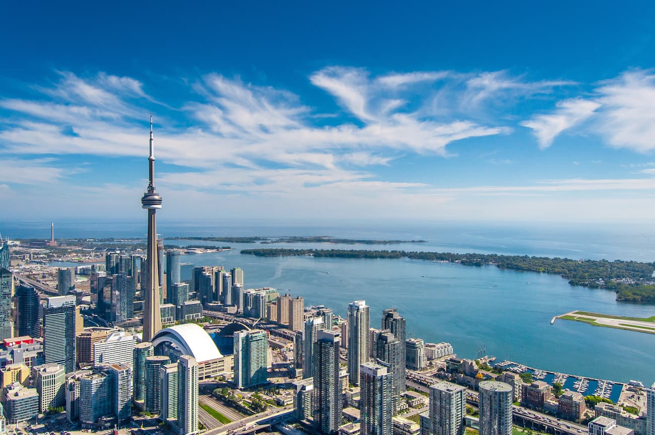 Economia stabile, immigrazione e grandi opportunità: perchè il Canada è la nuova fucina di miliardari