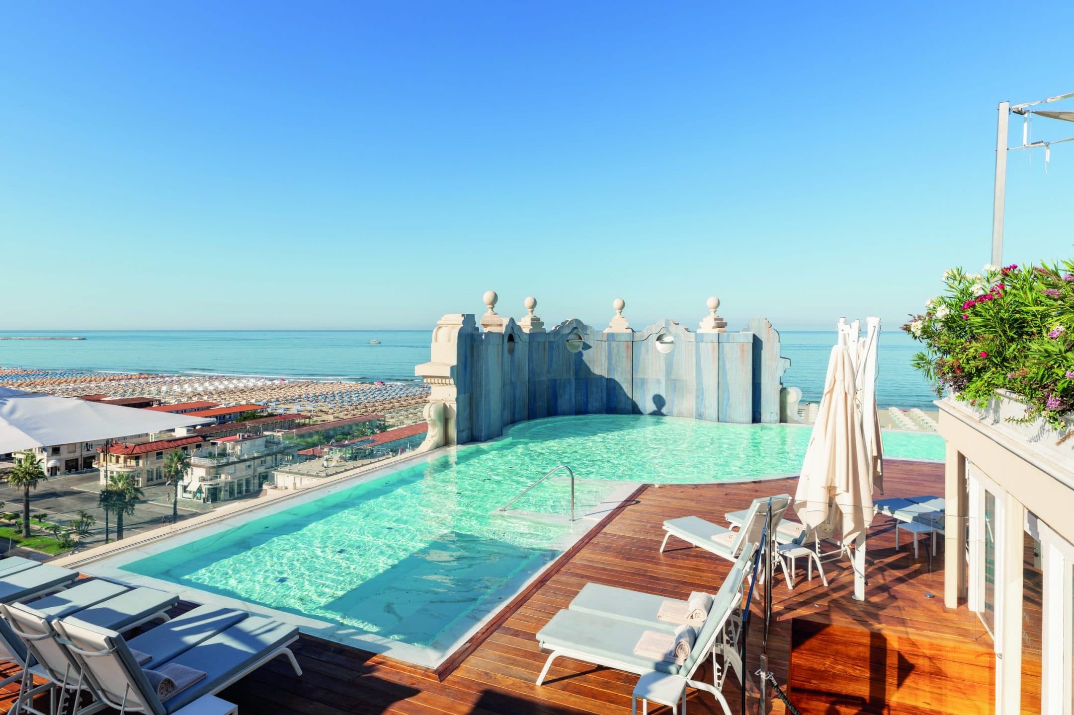 A Viareggio e Forte dei Marmi, dove glamour e dolce vita si incontrano per un'ospitalità di lusso