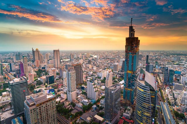 Il boom di Bangkok: così la Thailandia cresce con innovazione, infrastrutture e digitale