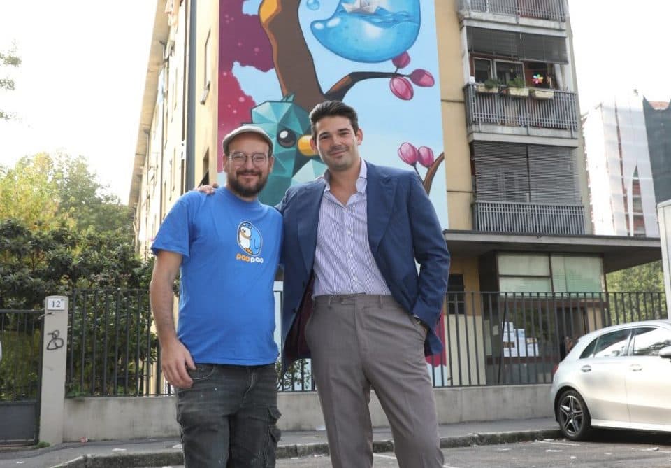 "Siamo tutti sullo stesso ramo": Cristian Trio dona alla città di Milano l'opera di Pao