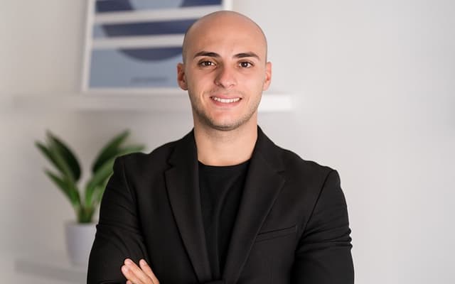 La società di questo under 30 opera sul mercato come general contractor per gli interventi di riqualificazione energetica