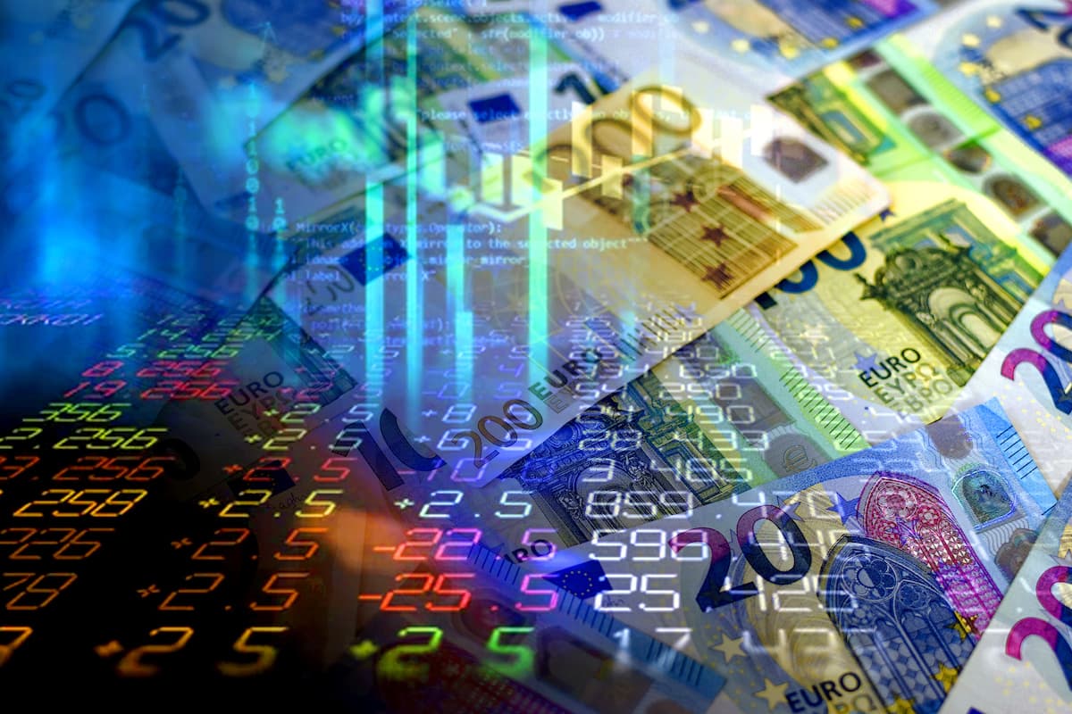 È ora di investire la liquidità? Quanto rende un portafoglio dopo il picco dei tassi