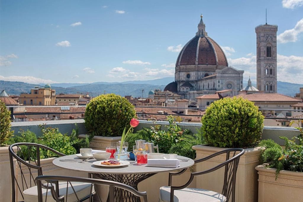 Hotellerie e dintorni: come sta cambiando la geografia dei 5 stelle a Firenze