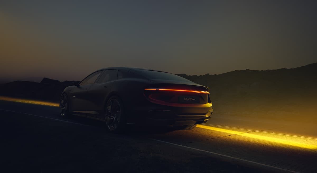 La hyper-GT elettrica di Lotus, regina di potenza e versatilità