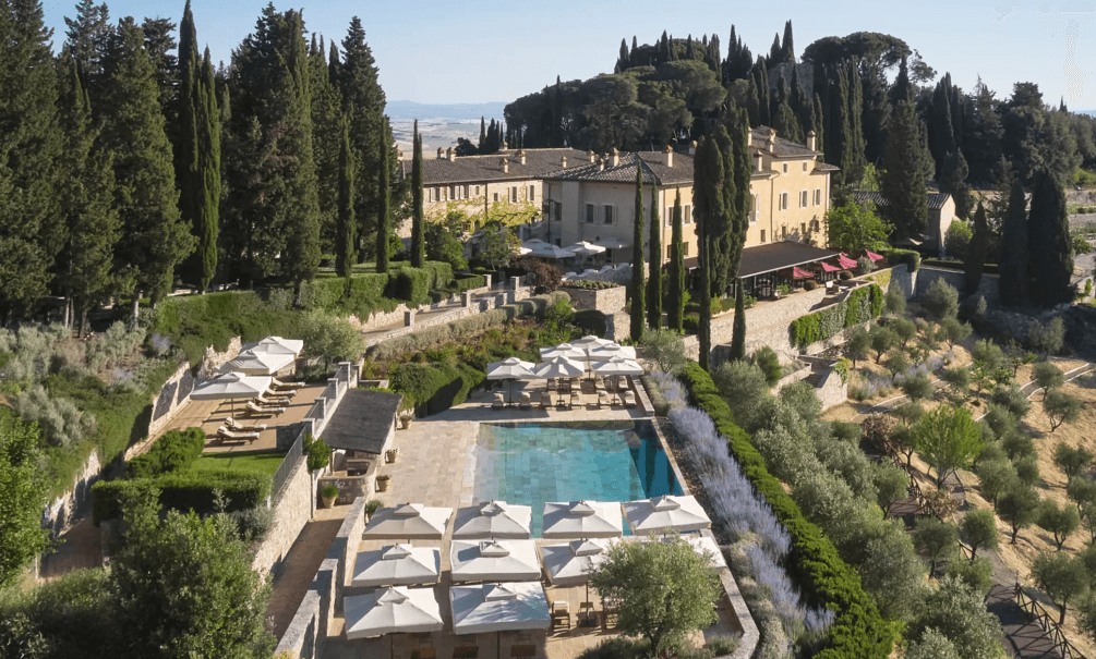 Quali sono i migliori hotel 5 stelle italiani secondo la Travel Guide di Forbes